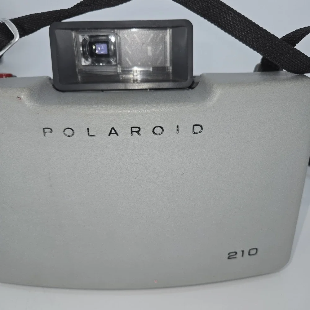 Polaroid 210 Land Camera Kit Carry Case Flash‎ Bulbs Manual Accessories Vintage